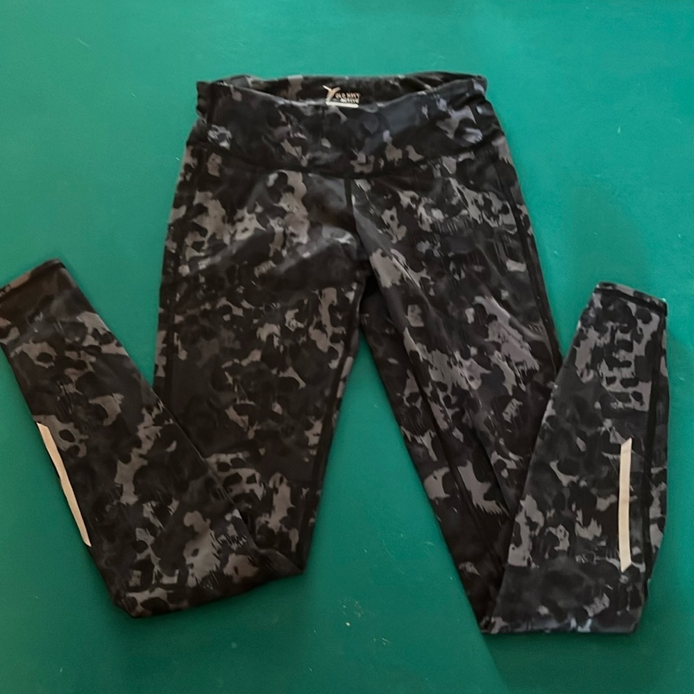 Old Navy active go dry leggings small